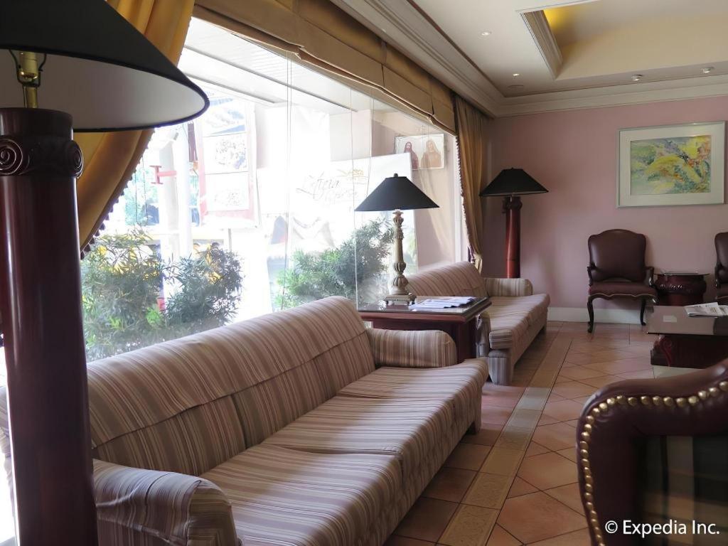 Casa Leticia Boutique Hotel Davao Exterior photo
