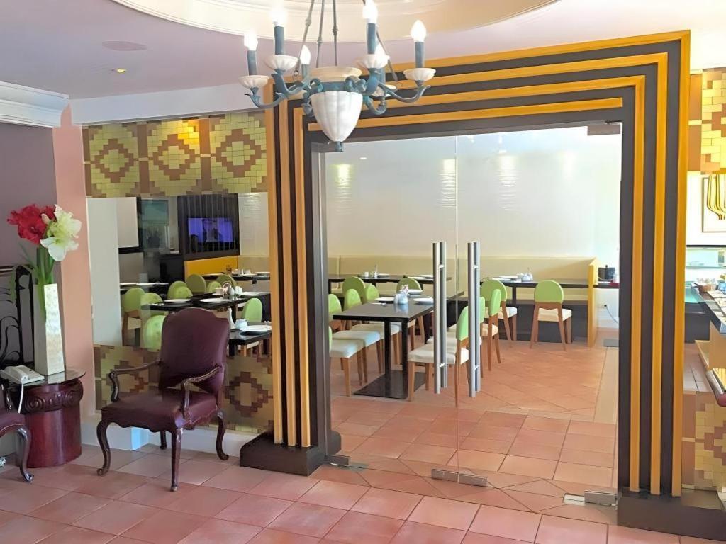 Casa Leticia Boutique Hotel Davao Exterior photo