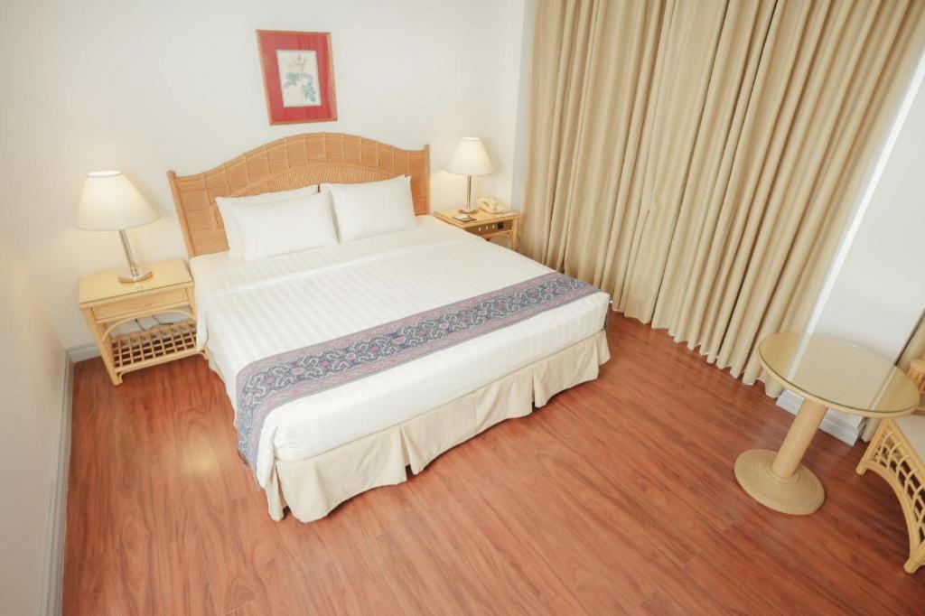 Casa Leticia Boutique Hotel Davao Exterior photo